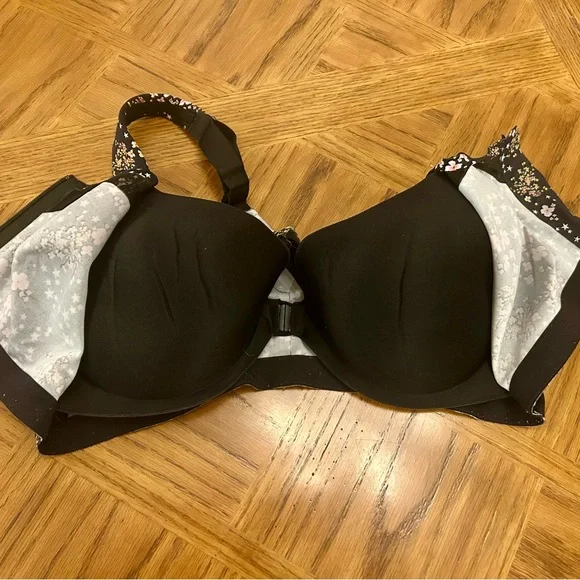 Victoria’s Secret Sport Incredible Knockout Floral Sports Bra - Picture 2 of 6